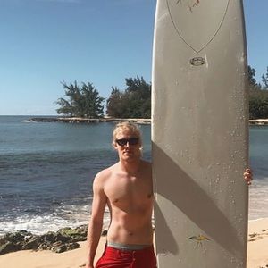 Meet your Posher, Quin